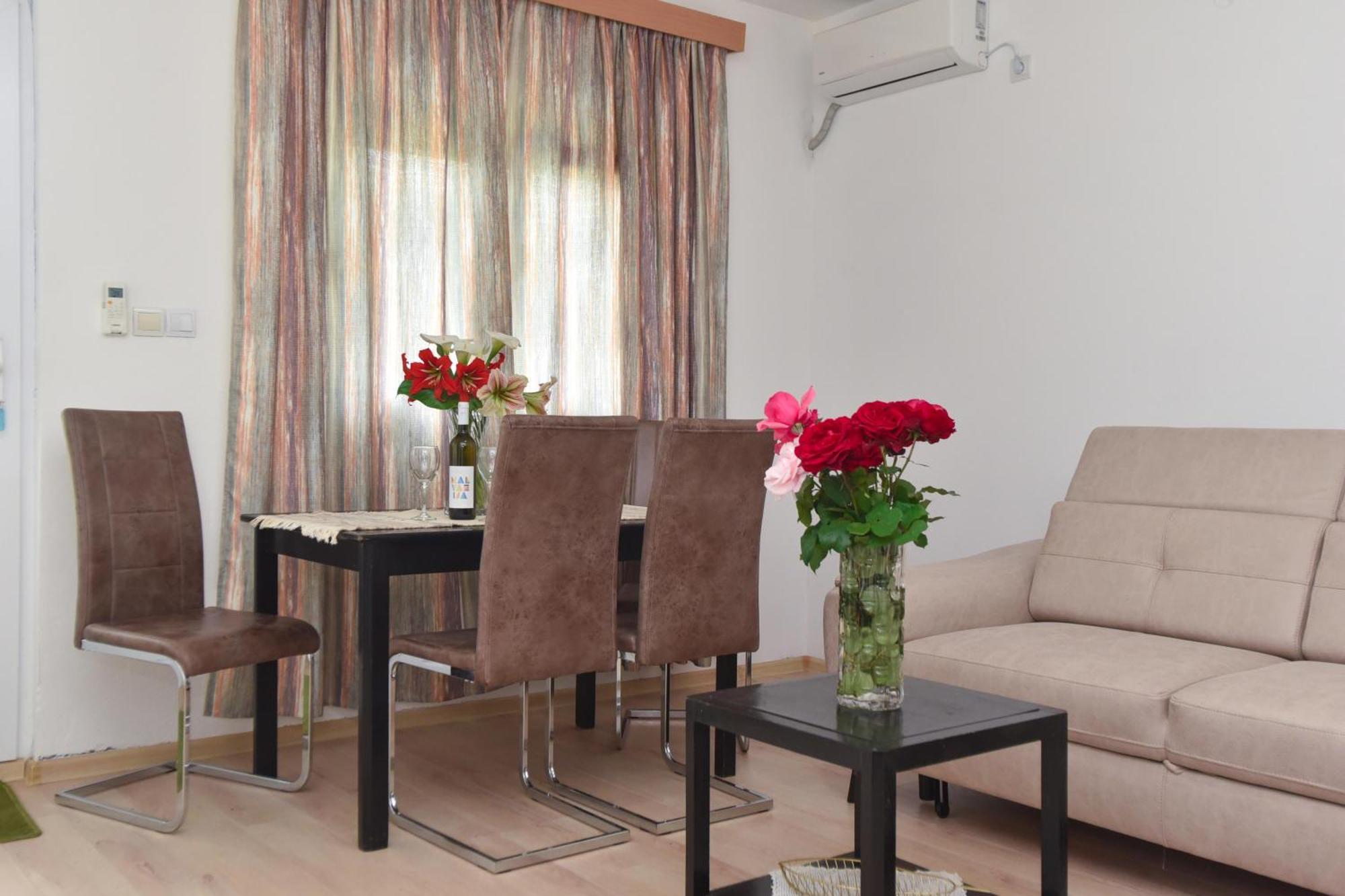 Apartmani Mihovic - Jaz Budva Exteriör bild