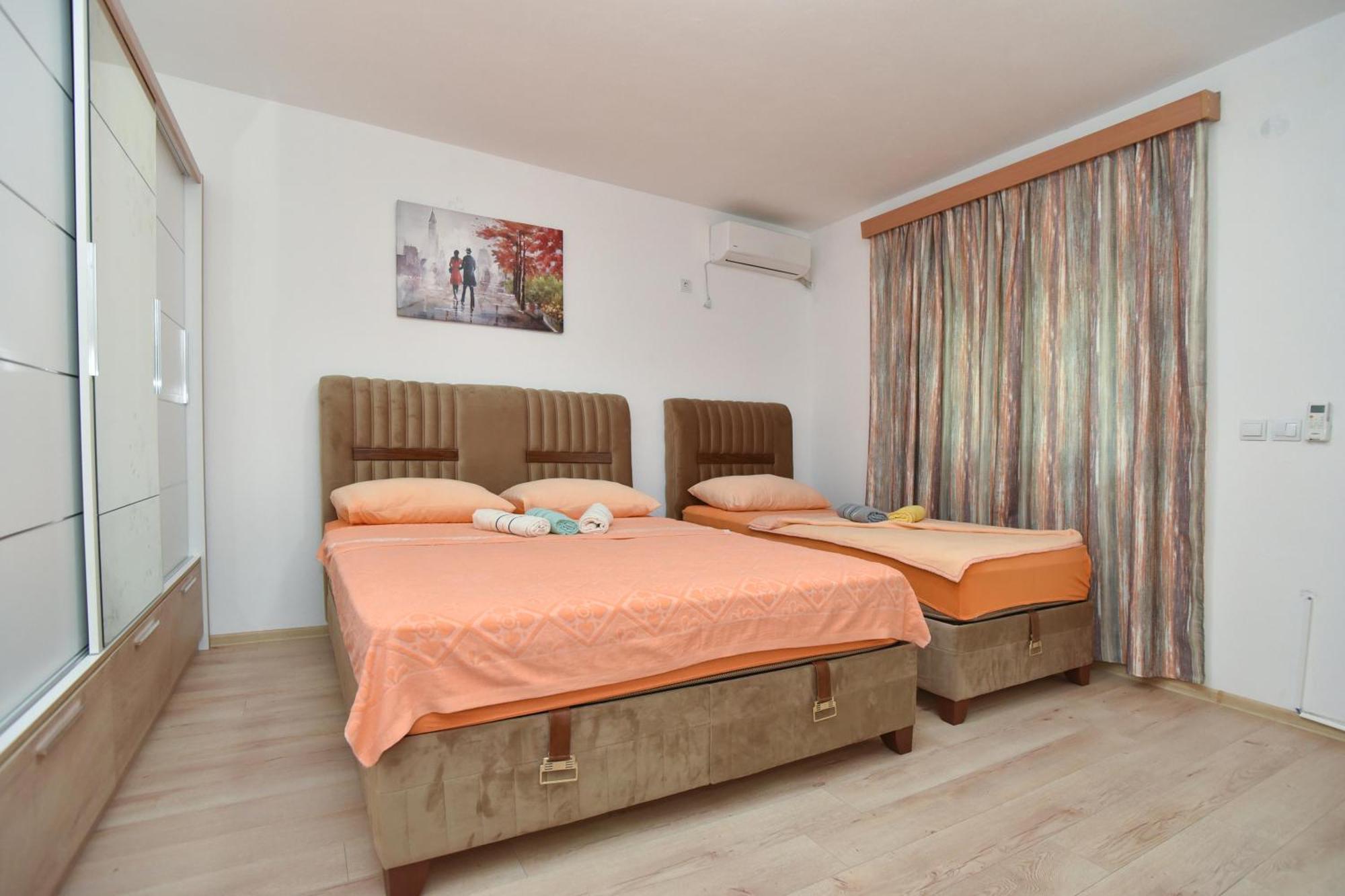 Apartmani Mihovic - Jaz Budva Exteriör bild