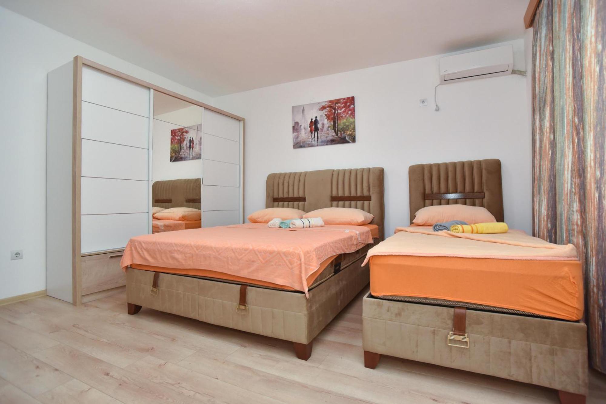 Apartmani Mihovic - Jaz Budva Exteriör bild